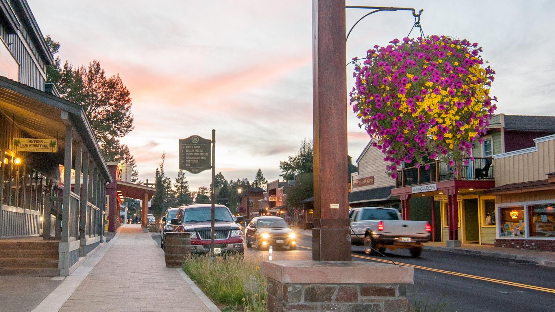 Detail of intersection on Cascade Avenue in Sisters, Oregon.